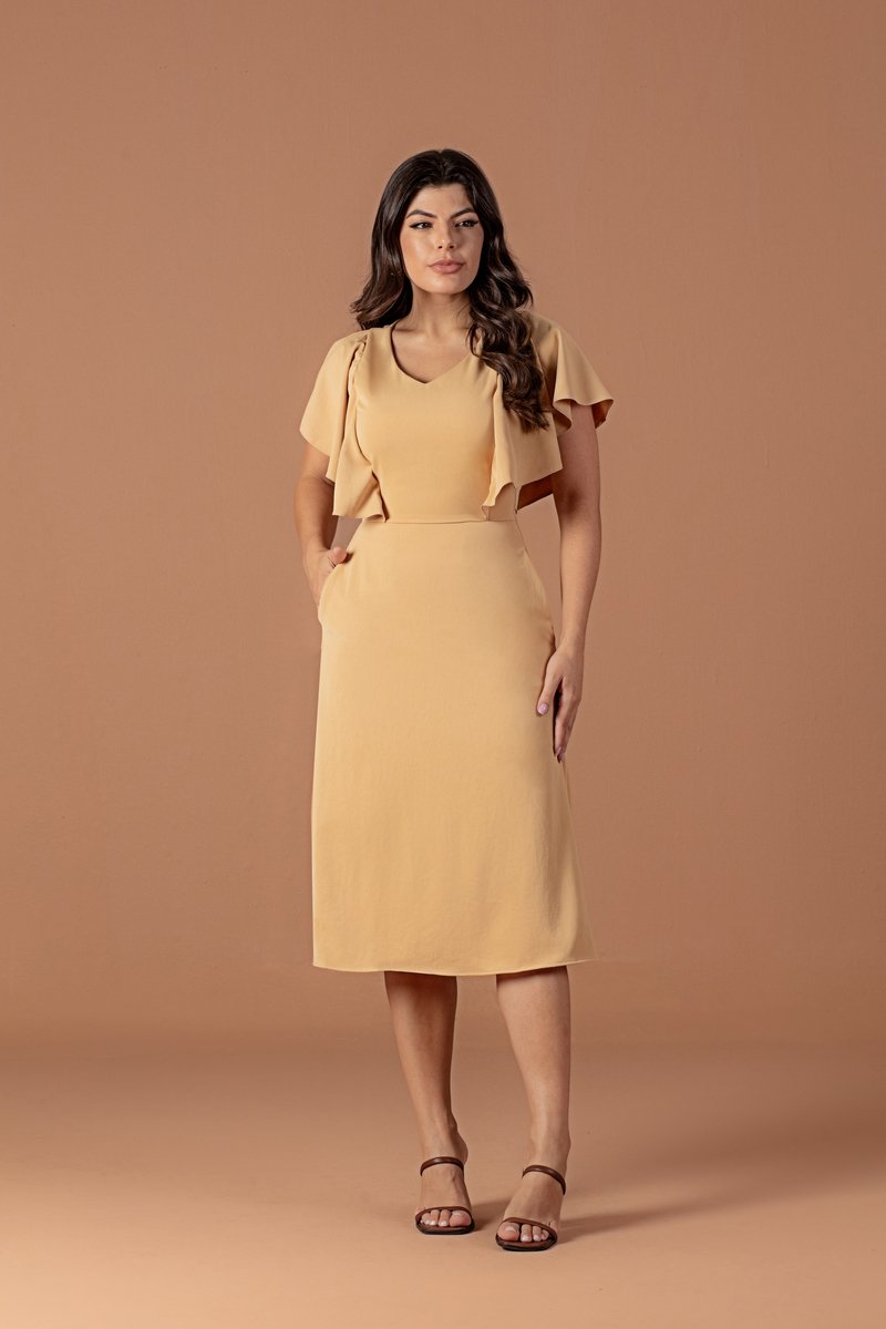 Vestido Midi De Crepe Com Recorte Godê Sobreposto Hadaza