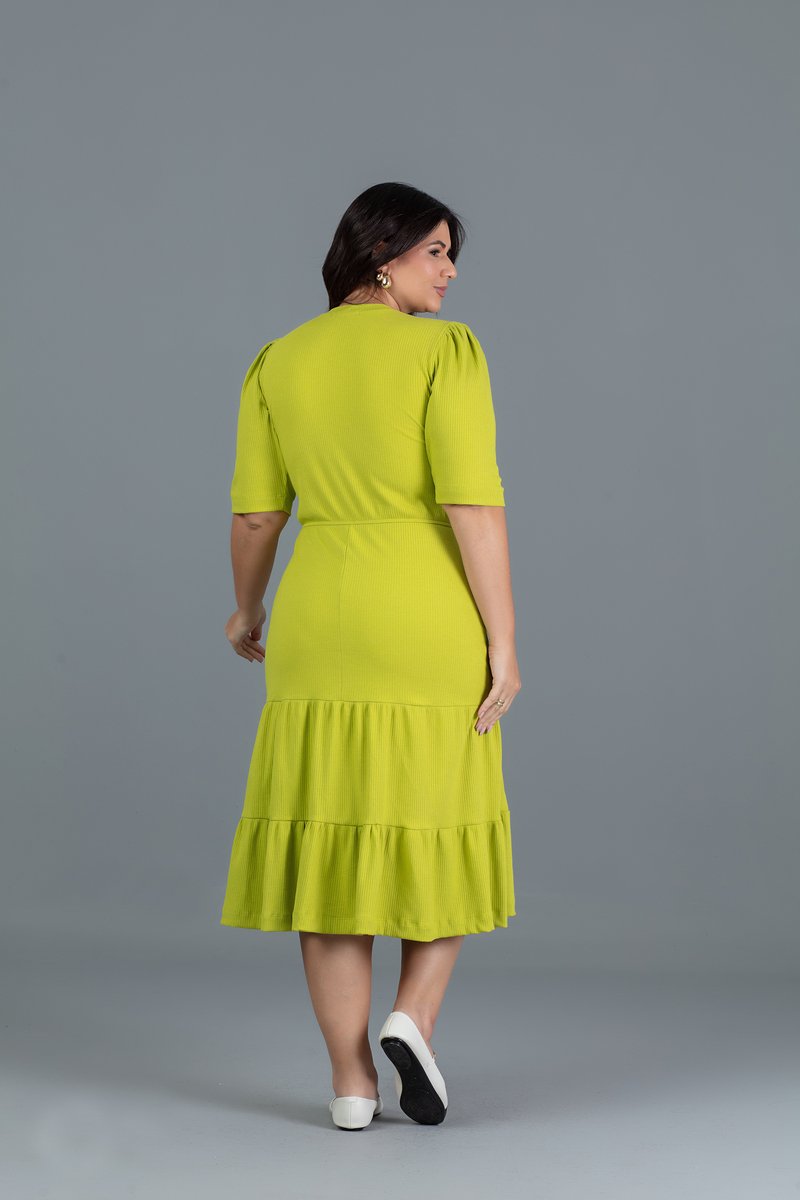 Vestido Midi Plus Size De Malha Canelada Com Mangas ¾ Hadaza