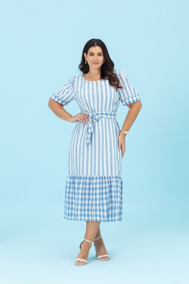 Vestido Midi Plus Size 100% Poliéster com Barrado Xadrez Hadaza
