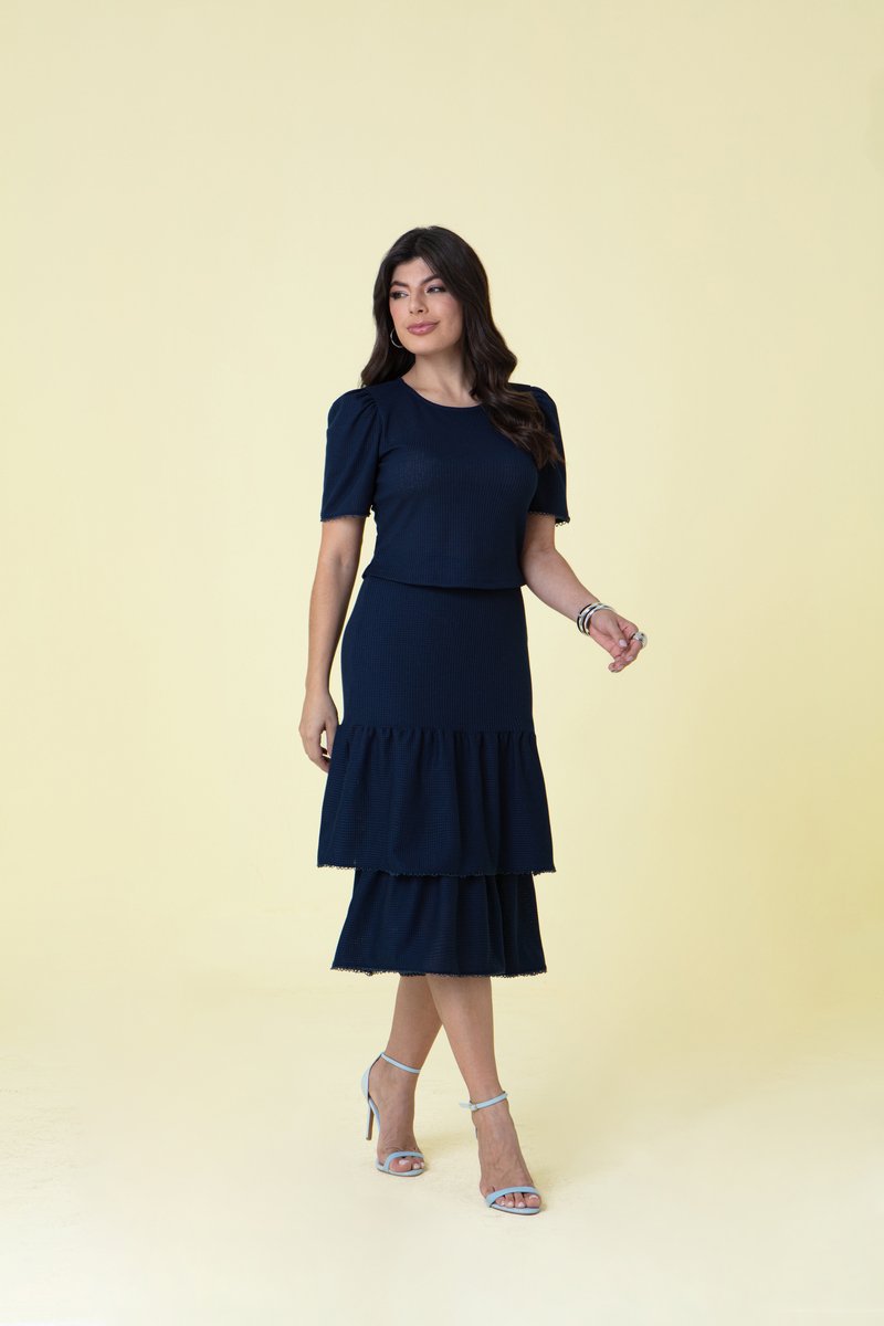 Conjunto Com Saia Midi de Croche Imperial Ramado Evasê Hadaza