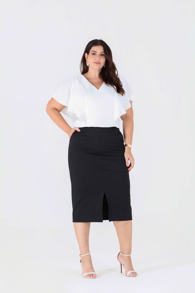 サイタマ氏 Blusa Plus Size Manga 3/4 Com Decote V Hadaza