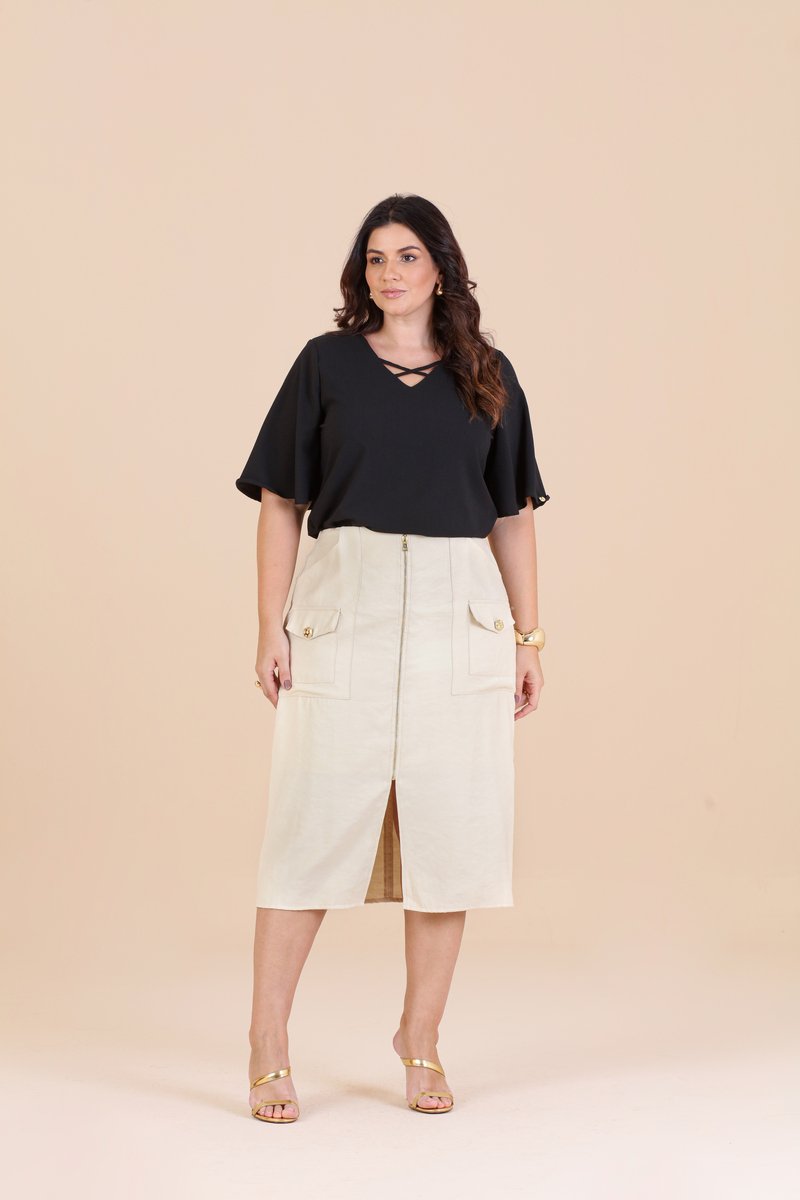 Saia Plus Size Midi Com Bolsos Cargo E Ziper Frontal Hadaza