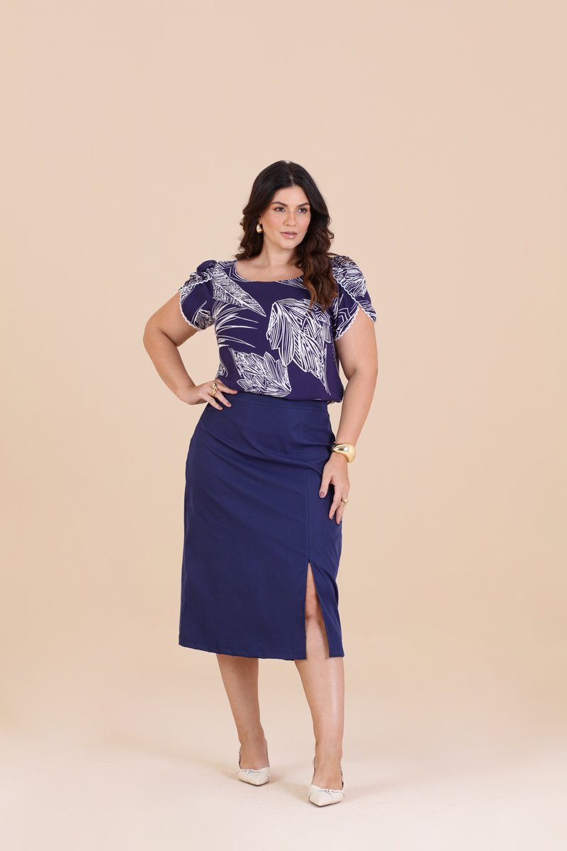 Blusa Plus Size Estampada Com Manga Tulipa E Gripir Hadaza