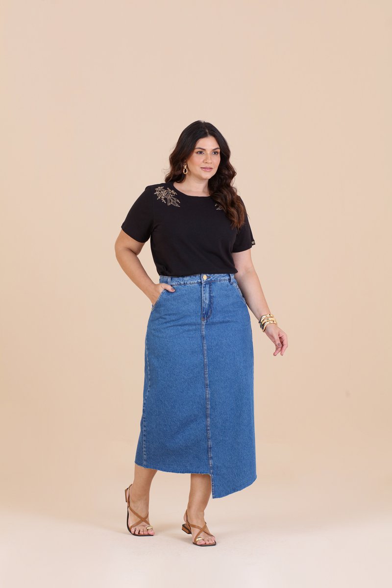 Saia Plus Size Jeans Longuete Barra Assimétrica Hadaza