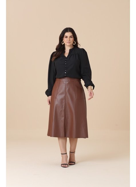 Saia Plus Size Evasê de Couro Rayon Hadaza