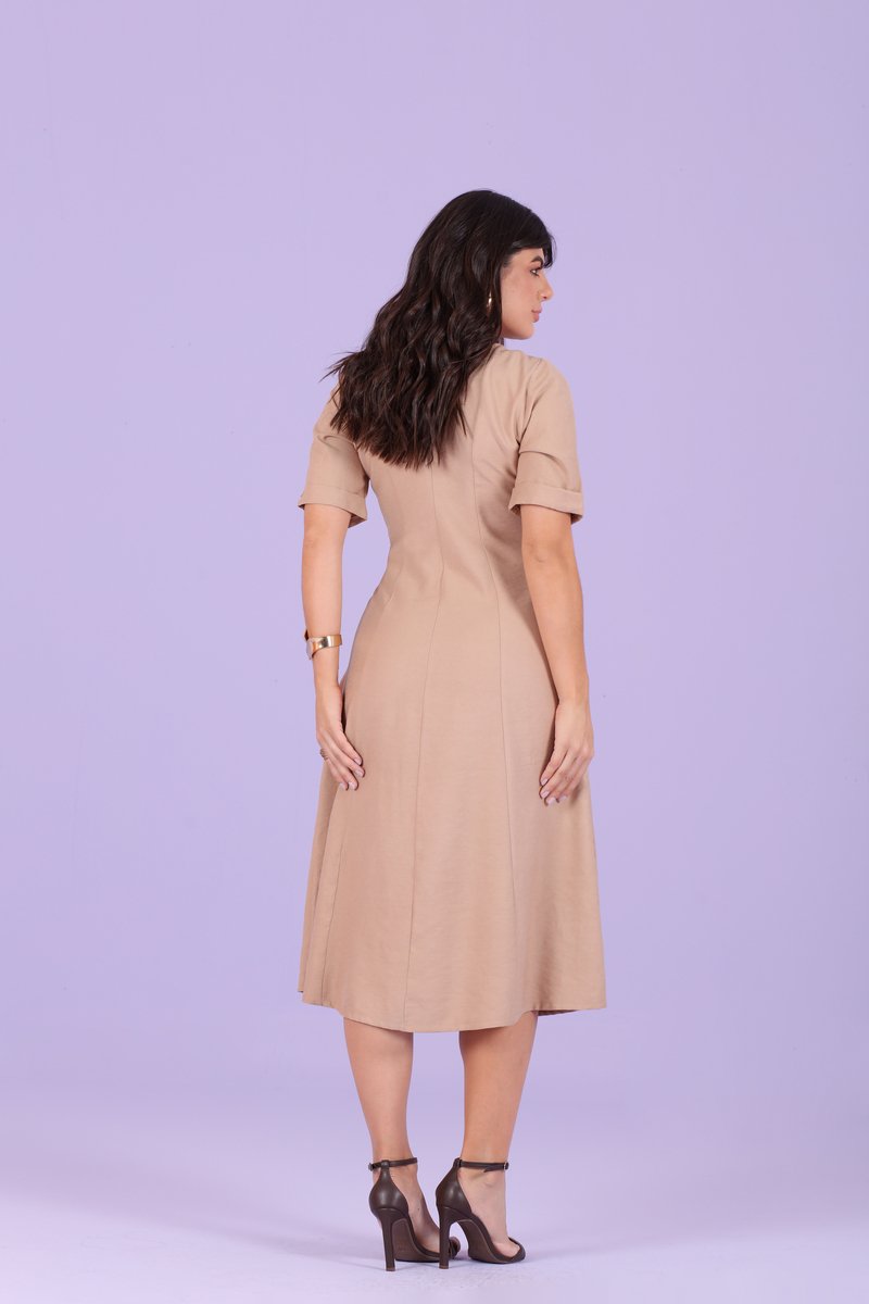 Vestido Chemise Midi Evasê Com Recorte Princesa Hadaza