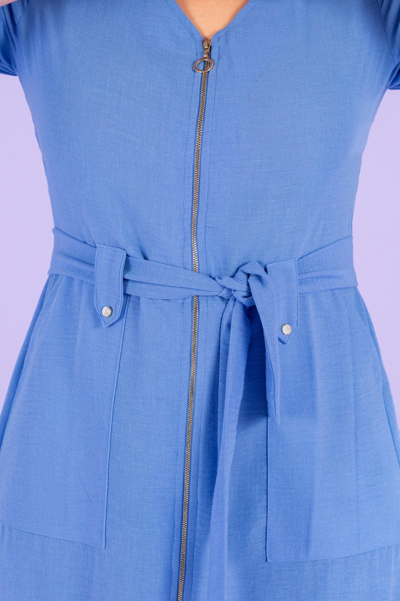 Vestido Plus Size Midi Com Ziper Frontal e Bolso C Hadaza